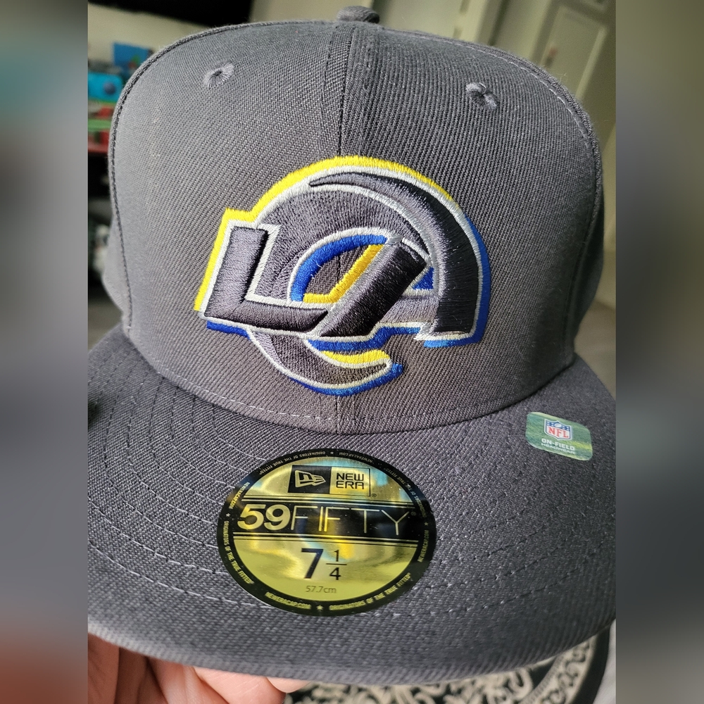 Los Angeles Rams New Era Gray Cap with Bold Logo